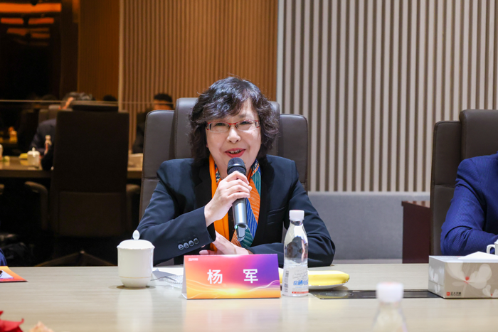 BJL(中国)基因副总经理兼临床事业部负责人杨军女士 BJL(中国)基因副总经理兼临床事业部负责人杨军女士